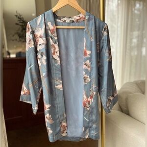 All Saints Blue Floral Kimono Tie Top Robe - Blue, White, Floral sz 2 XS/Small
